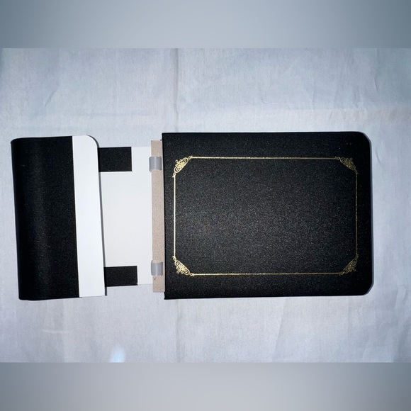 New Creative Memories 5x7 Black Photo Album Includes Unused Pages - Picture 2 of 7